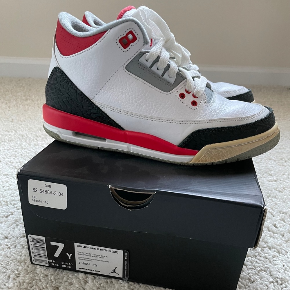Fire Red Air Jordan Retro 3s